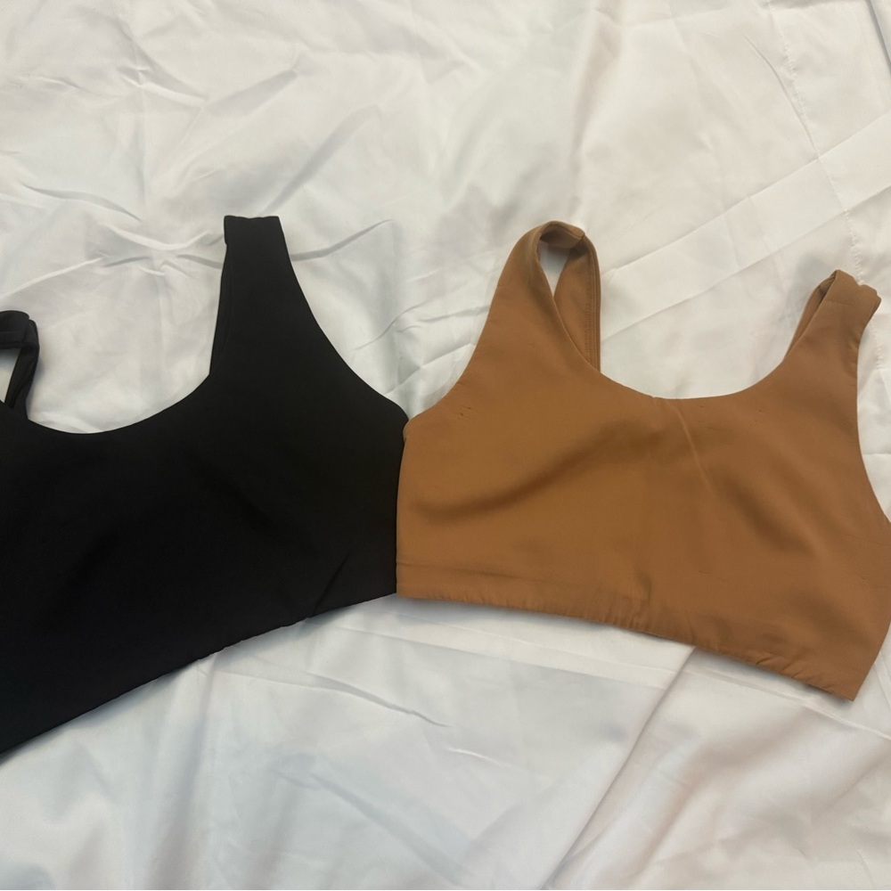Free Spirit Black and Tan Sports Bras medium